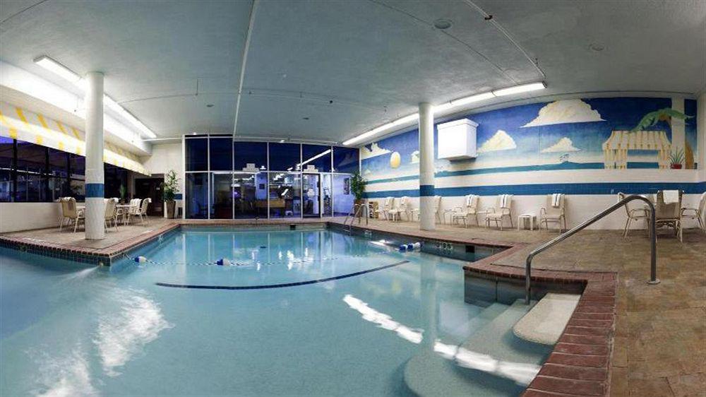 Clayton Plaza Hotel & Extended Stay Exterior foto