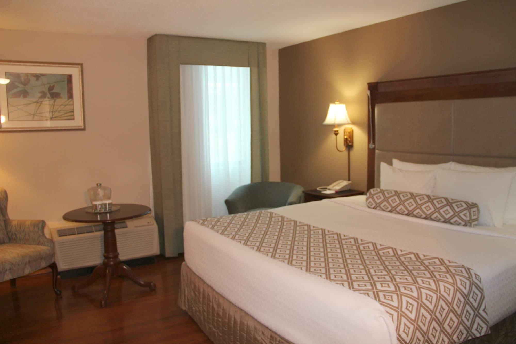 Clayton Plaza Hotel & Extended Stay Exterior foto